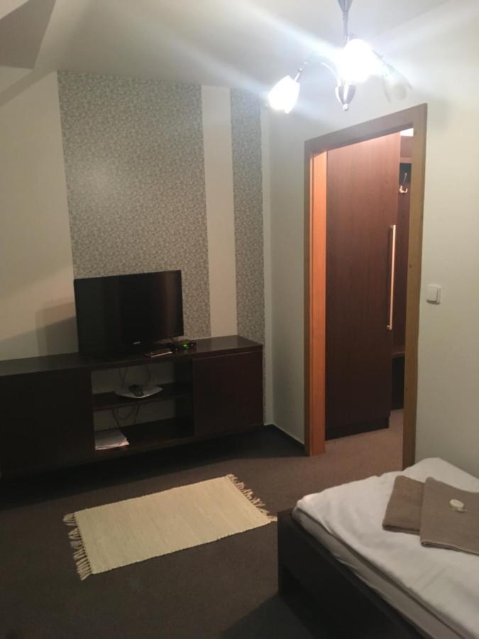 Penzion A Pivnice Varna Velká Bystřice Extérieur photo