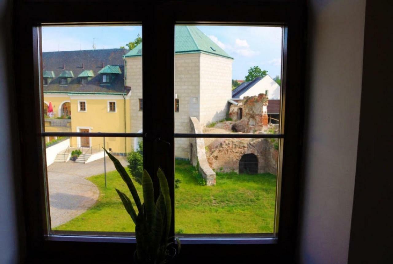 Penzion A Pivnice Varna Velká Bystřice Extérieur photo